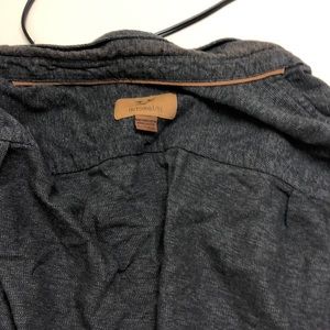 Outdoor life button up